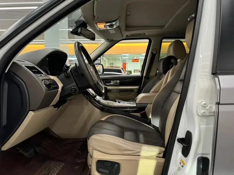 Range Rover Sport 2013 3.0 TDV6 Diesel — миниатюра 12