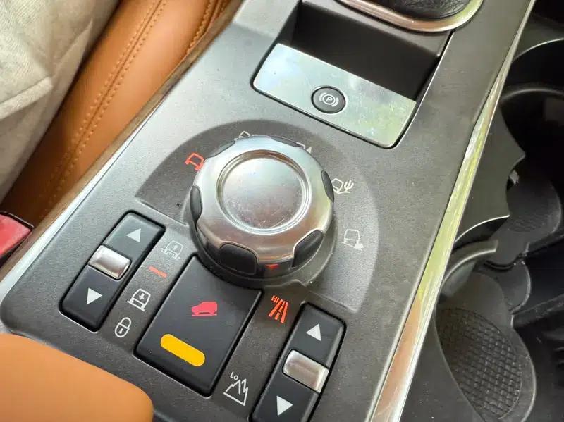 Range Rover Sport 2010 3.0 TDV6 HSE Diesel — миниатюра 11