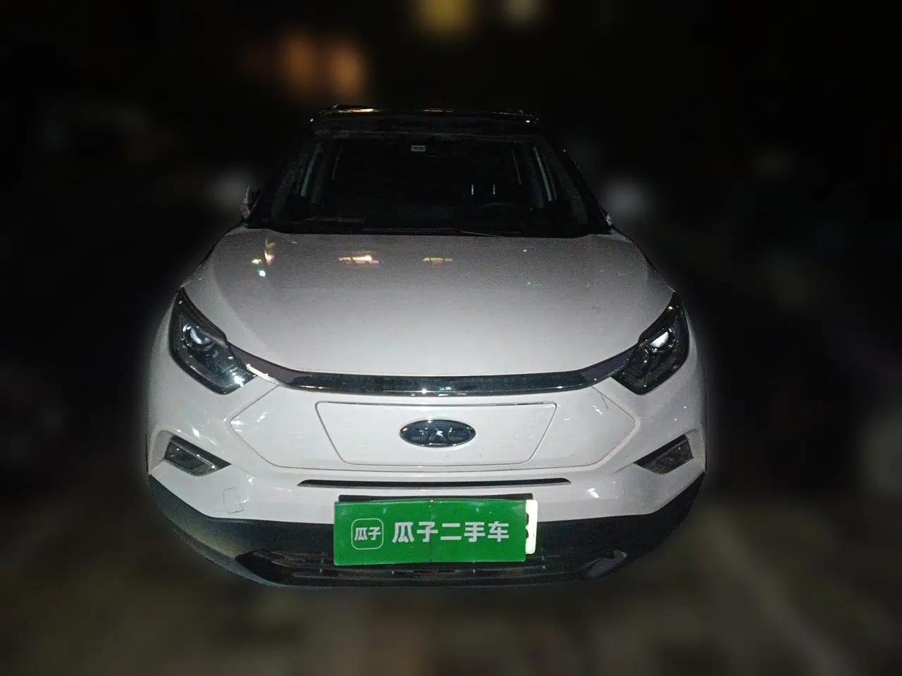 JAC Group iEVS4 2019 Luxury Smart Enjoyment Model — миниатюра 2