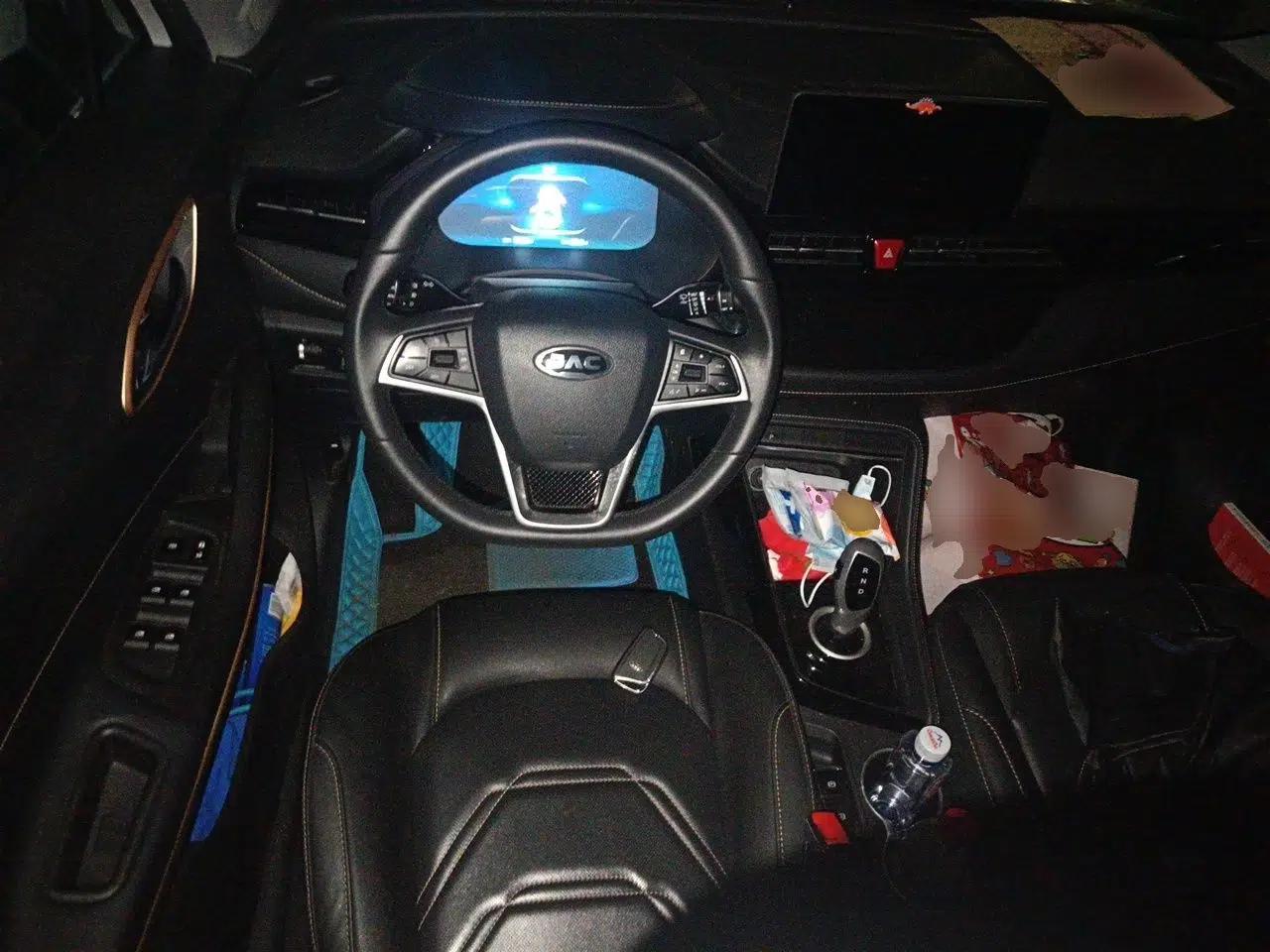 JAC Group iEVS4 2019 Luxury Smart Enjoyment Model — миниатюра 10