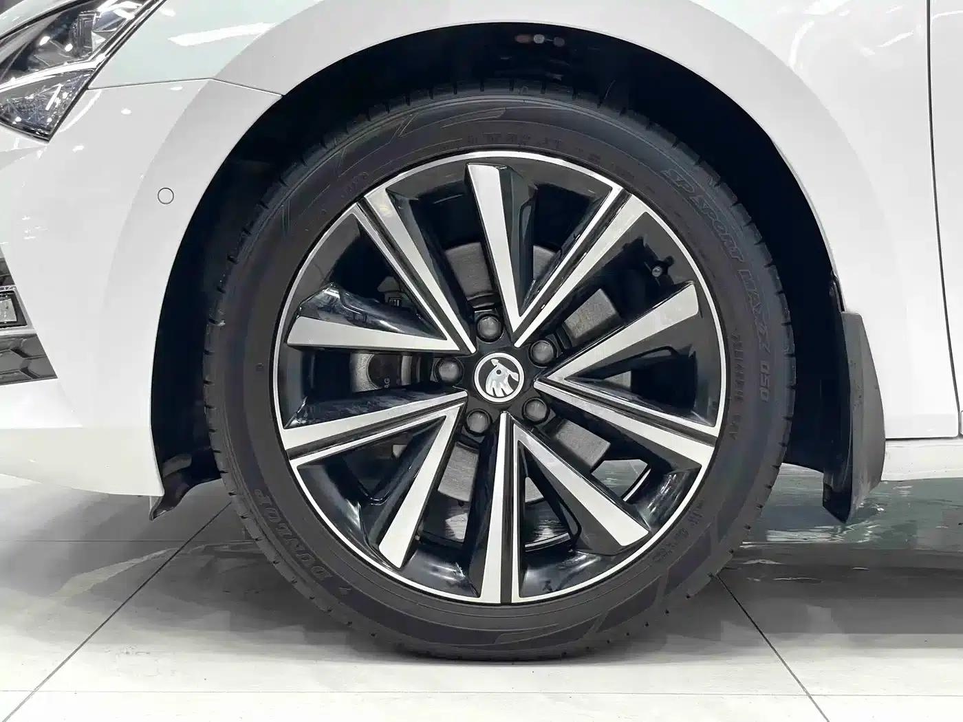 Superb 2022 TSI280 DSG Premium Edition — миниатюра 14
