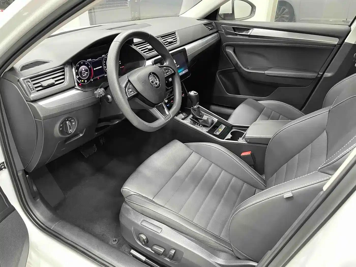 Superb 2022 TSI280 DSG Premium Edition — миниатюра 7