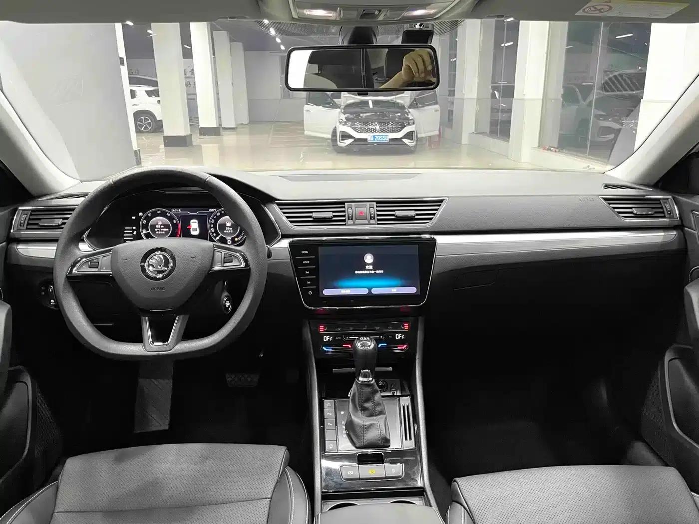 Superb 2022 TSI280 DSG Premium Edition — миниатюра 9