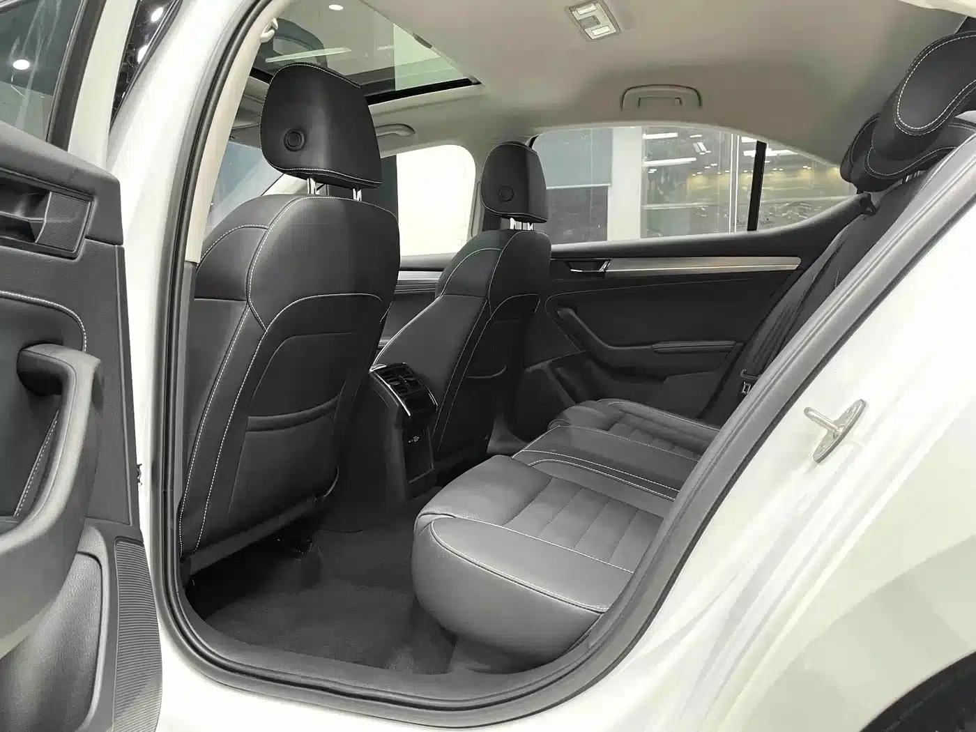 Superb 2022 TSI280 DSG Premium Edition — миниатюра 10