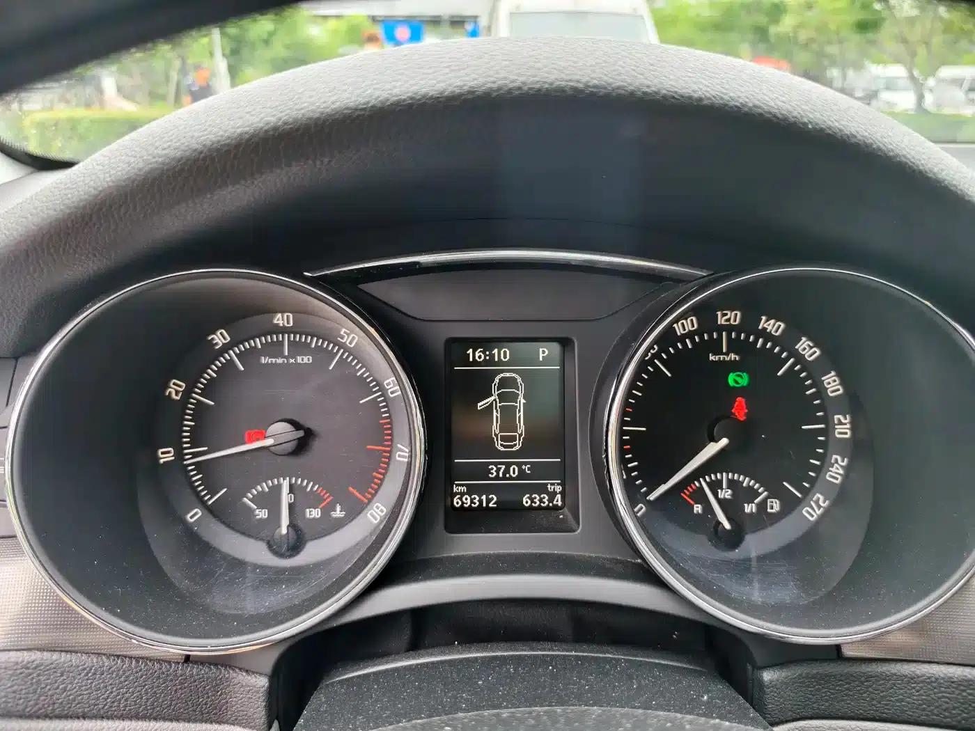 Superb 2013 1.8TSI Automatic Elite Edition — миниатюра 12