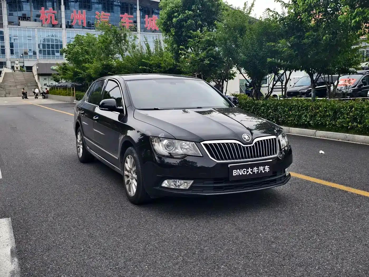 Superb 2013 1.8TSI Automatic Elite Edition — миниатюра 3