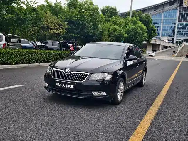 Superb 2013 1.8TSI Automatic Elite Edition