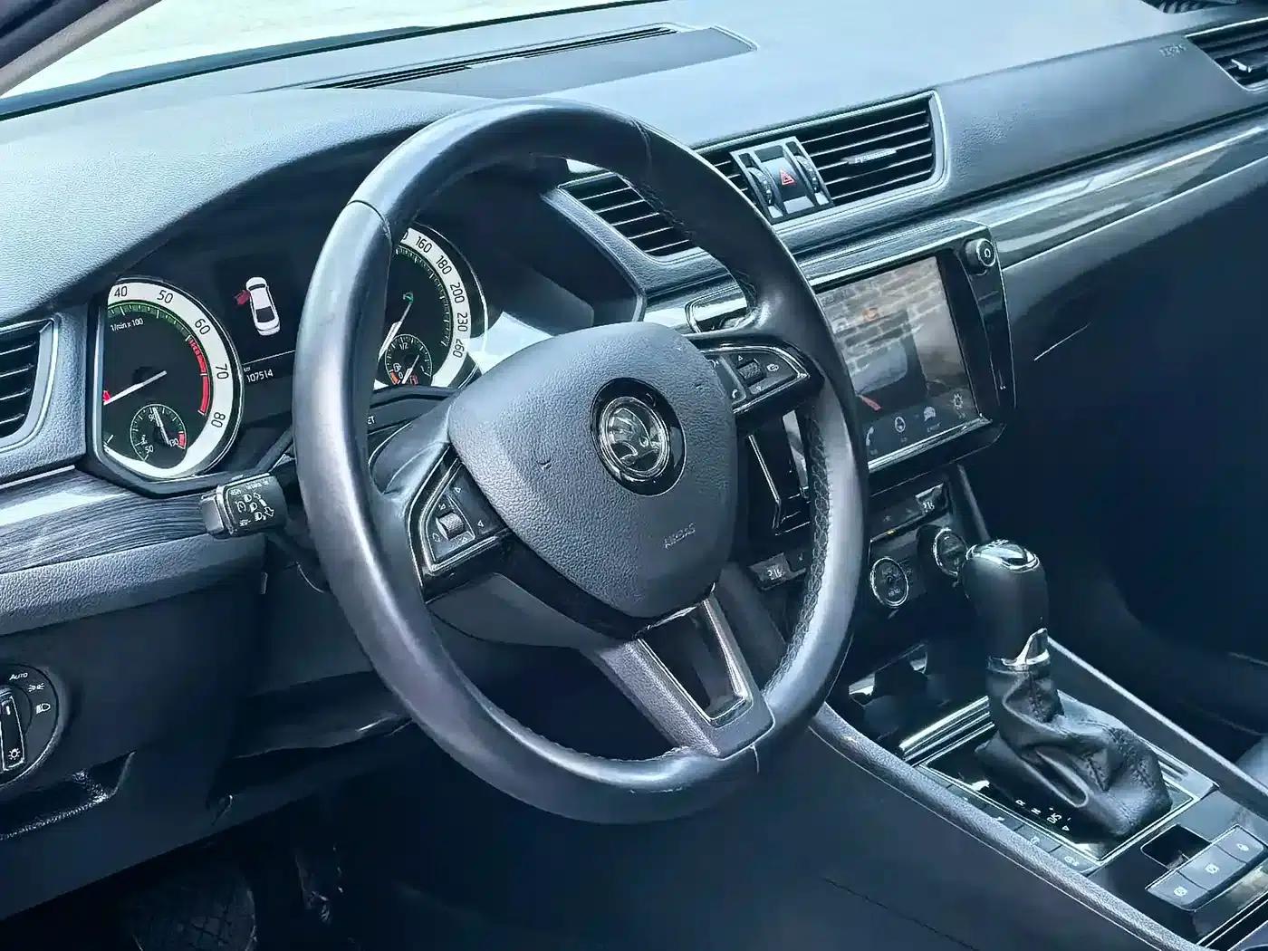 Superb 2018 TSI330 DSG Luxury Edition (National V Emission Standard) — миниатюра 22