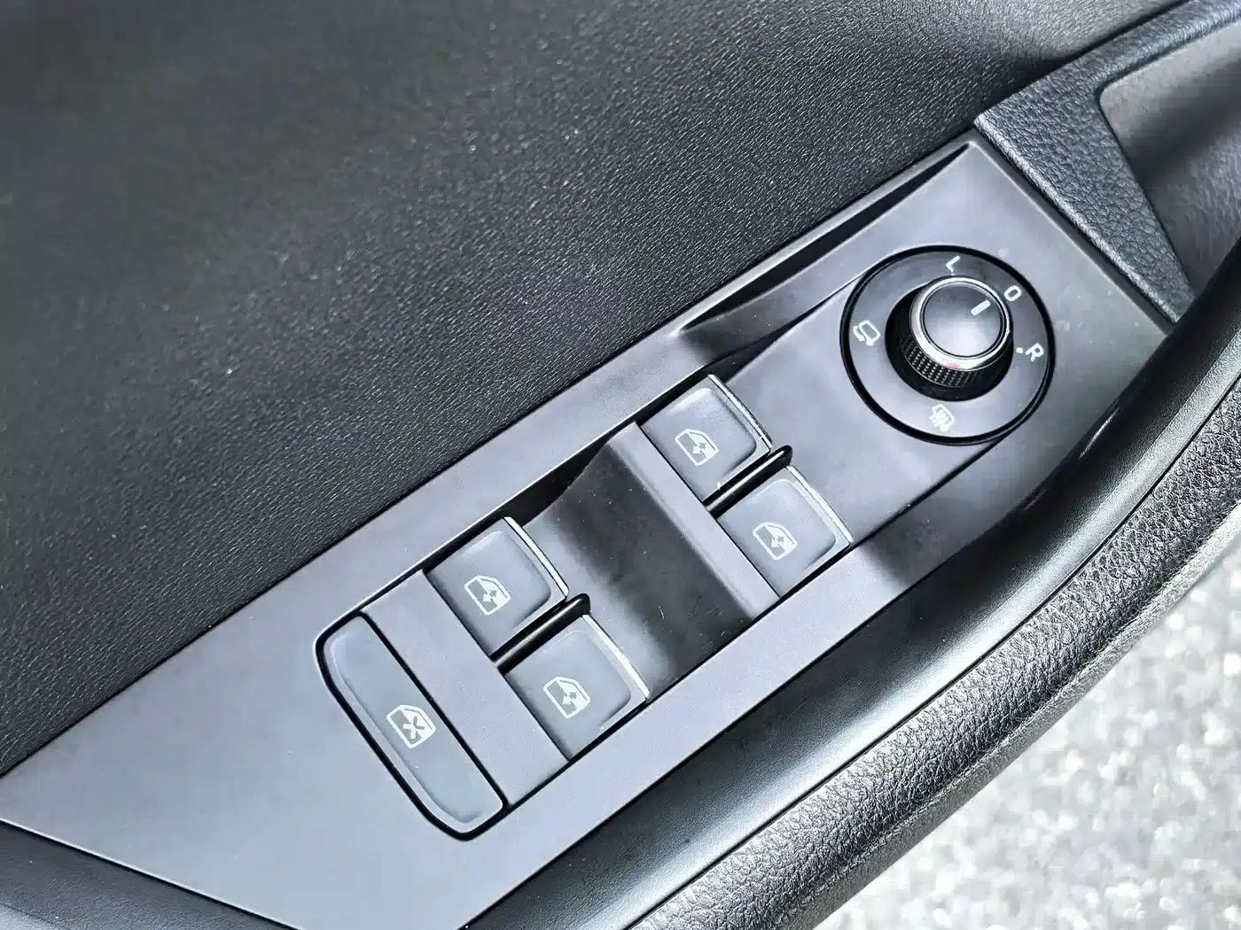Superb 2018 TSI330 DSG Luxury Edition (National V Emission Standard) — миниатюра 23