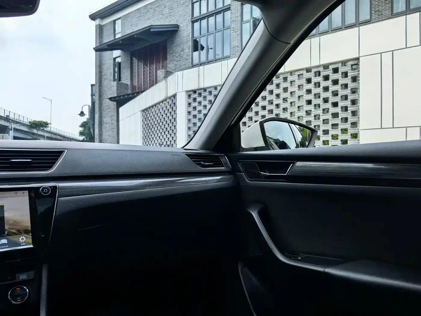 Superb 2018 TSI330 DSG Luxury Edition (National V Emission Standard) — миниатюра 33