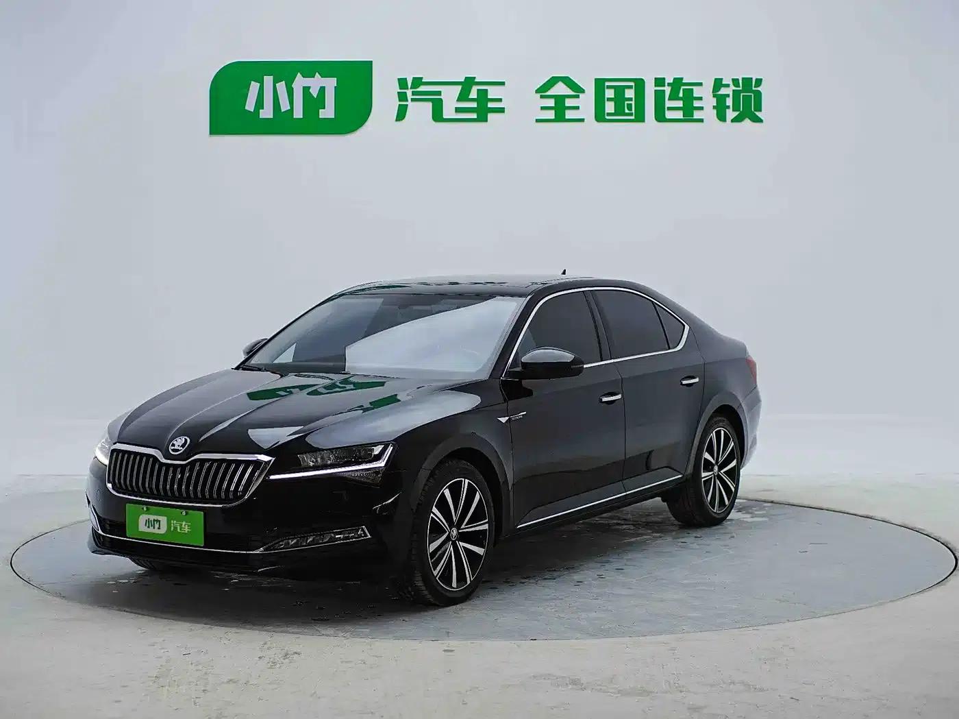 Superb 2023 Facelift TSI280 DSG Premium Edition — миниатюра 1