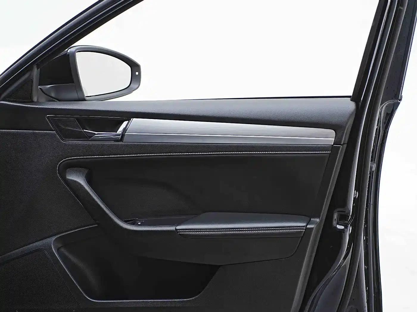 Superb 2023 Facelift TSI280 DSG Premium Edition — миниатюра 15