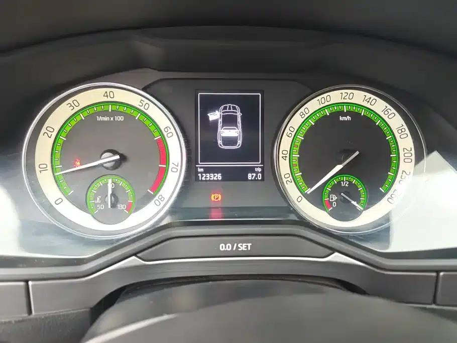 Superb 2018 TSI330 DSG Comfort Edition (National V Emission Standard) — миниатюра 13