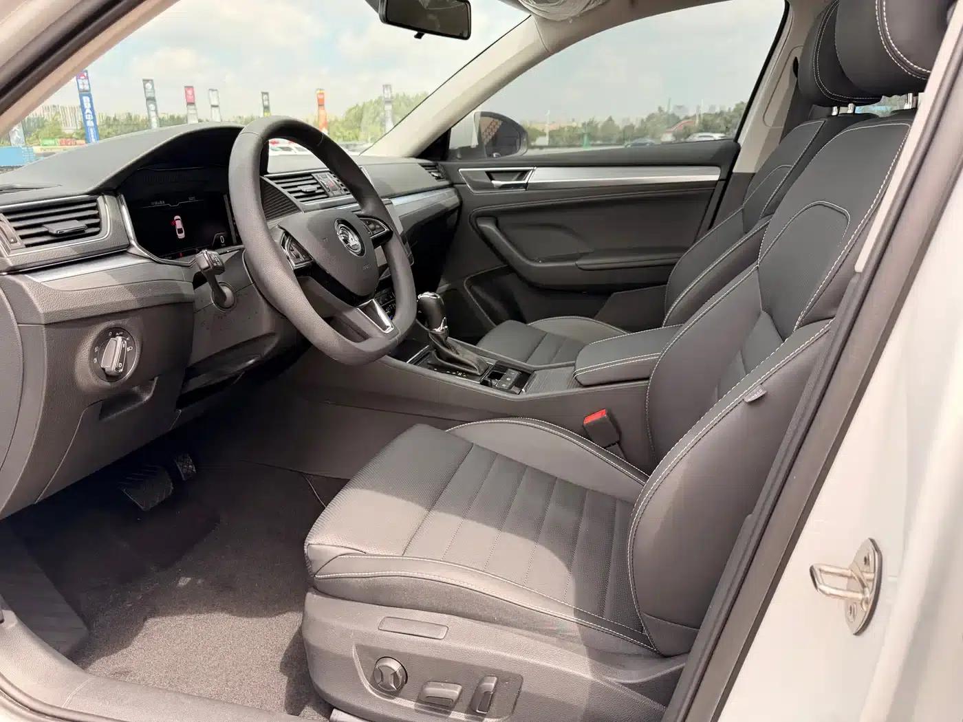 Superb 2024 TSI280 DSG Premium Edition — миниатюра 12