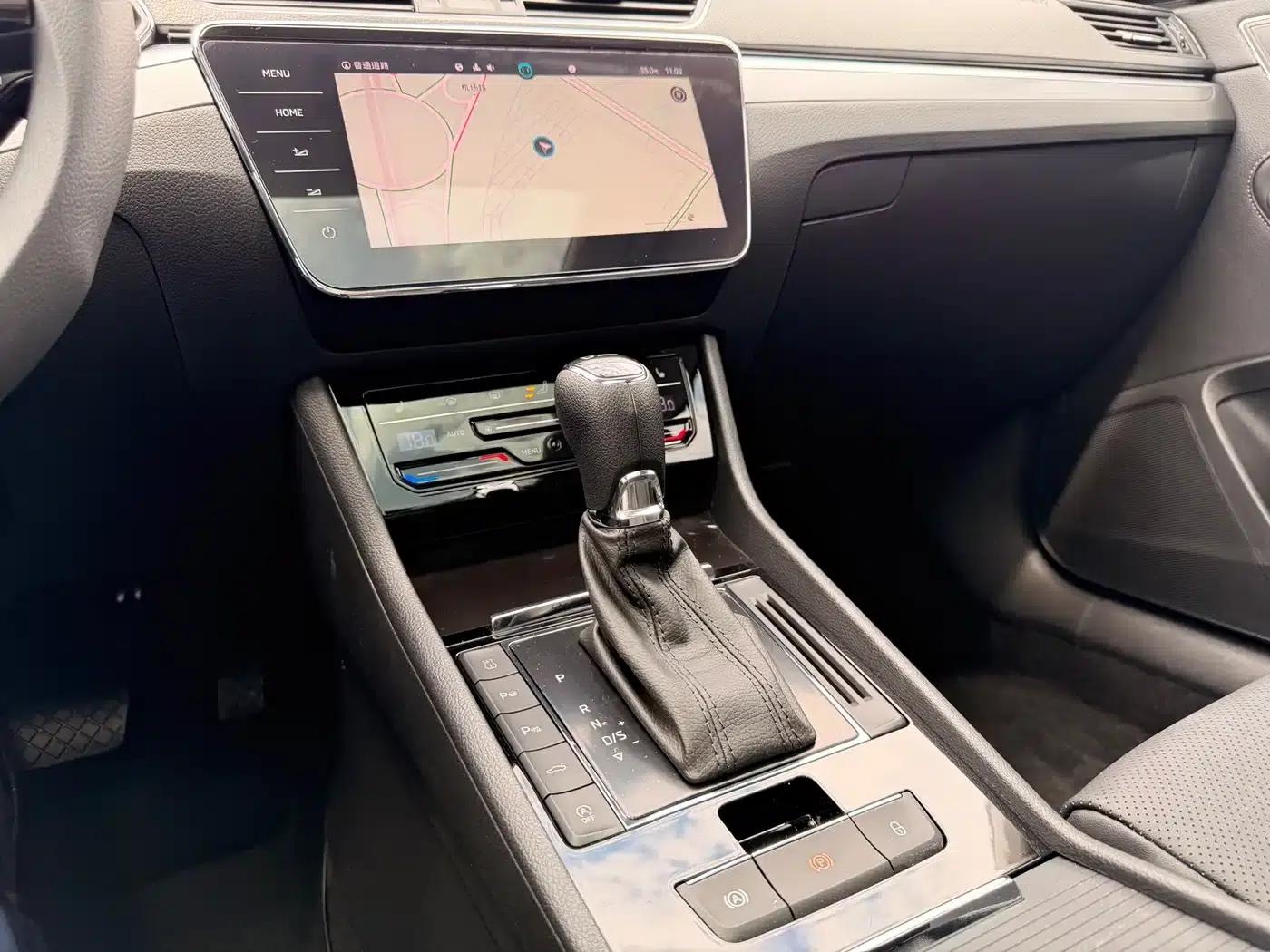 Superb 2024 TSI280 DSG Premium Edition — миниатюра 9