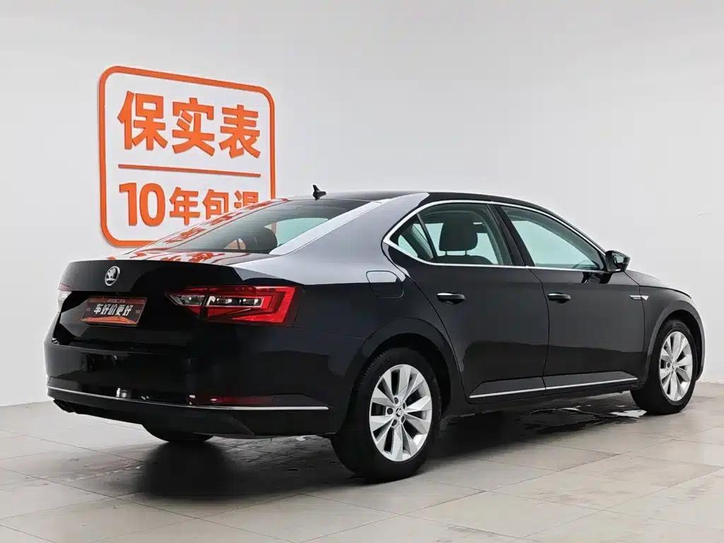 Superb 2018 TSI330 DSG Comfort Edition (National V Emission Standard) — миниатюра 2