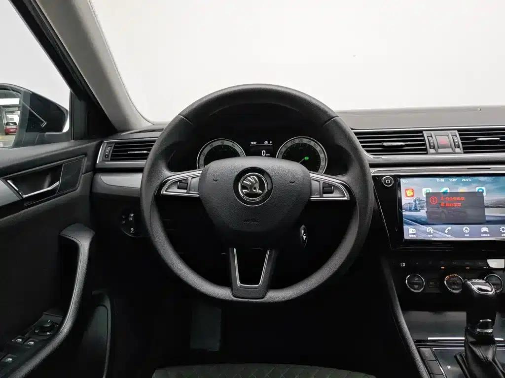 Superb 2018 TSI330 DSG Comfort Edition (National V Emission Standard) — миниатюра 11