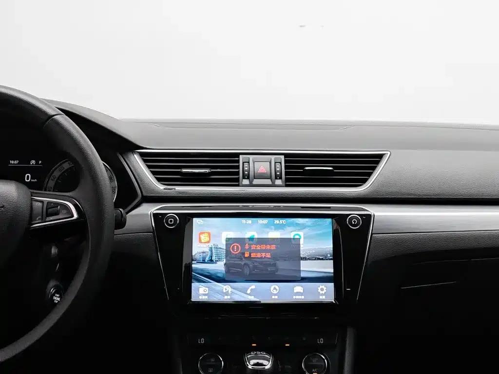 Superb 2018 TSI330 DSG Comfort Edition (National V Emission Standard) — миниатюра 12