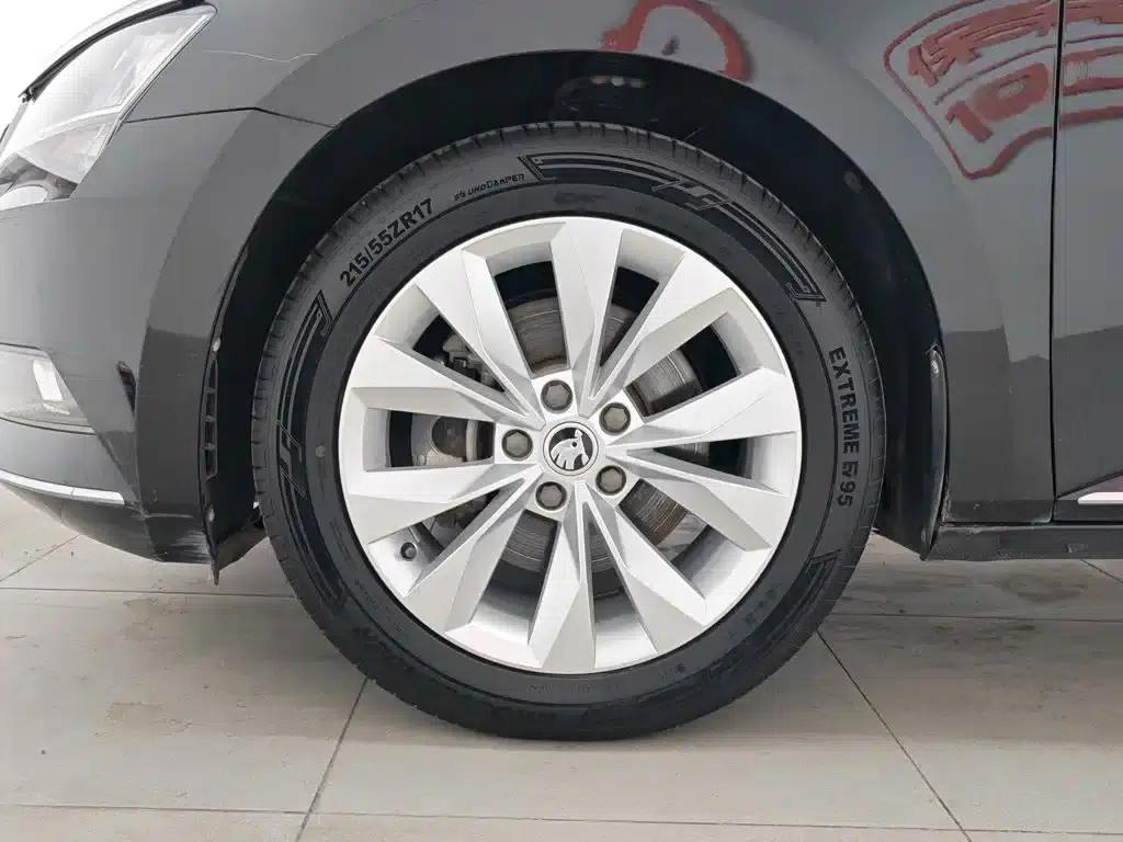 Superb 2018 TSI330 DSG Comfort Edition (National V Emission Standard) — миниатюра 17