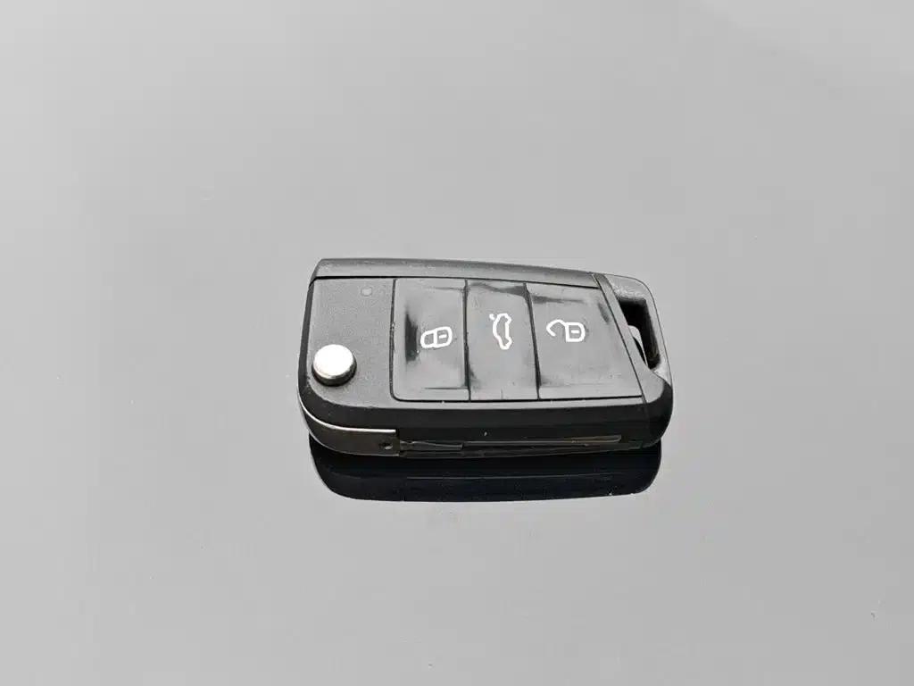 Superb 2018 TSI330 DSG Comfort Edition (National V Emission Standard) — миниатюра 19