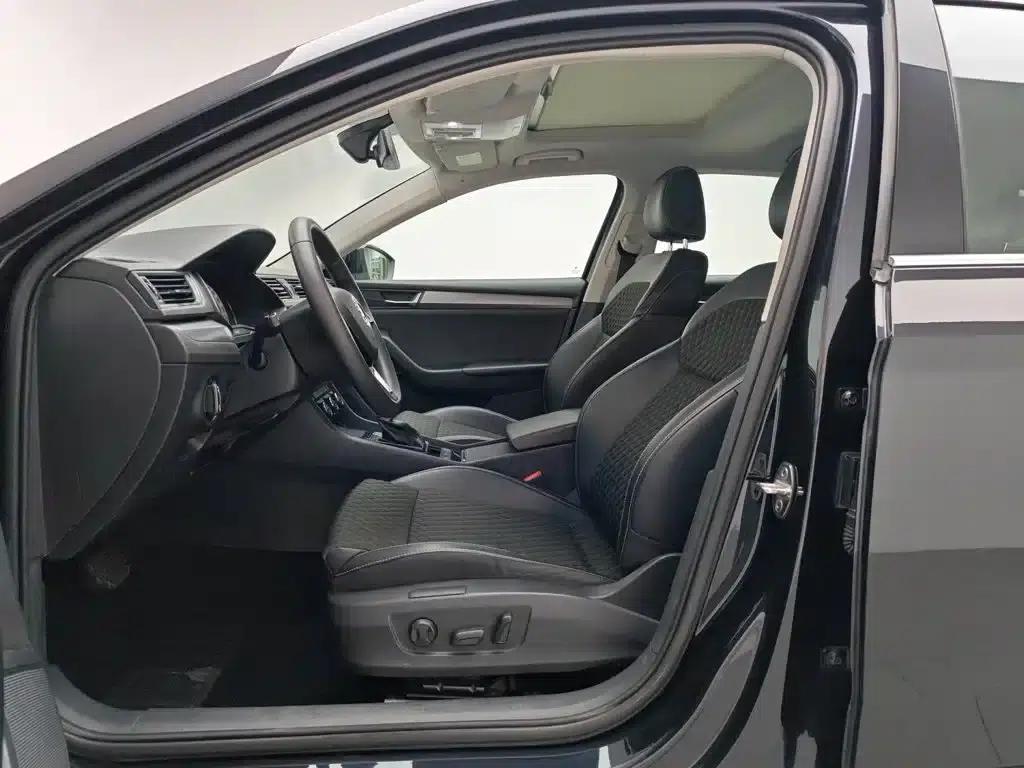 Superb 2018 TSI330 DSG Comfort Edition (National V Emission Standard) — миниатюра 10