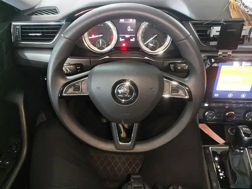 Superb 2018 TSI330 DSG Comfort Edition (National V Emission Standard) — миниатюра 11