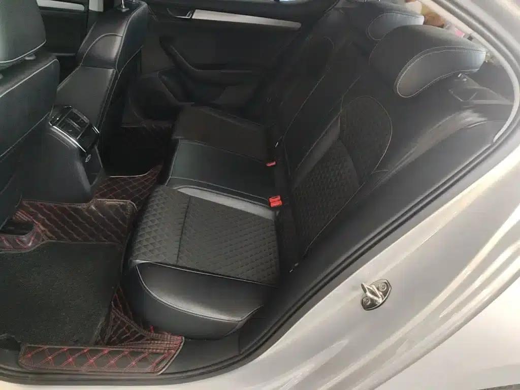 Superb 2018 TSI330 DSG Comfort Edition (National V Emission Standard) — миниатюра 17