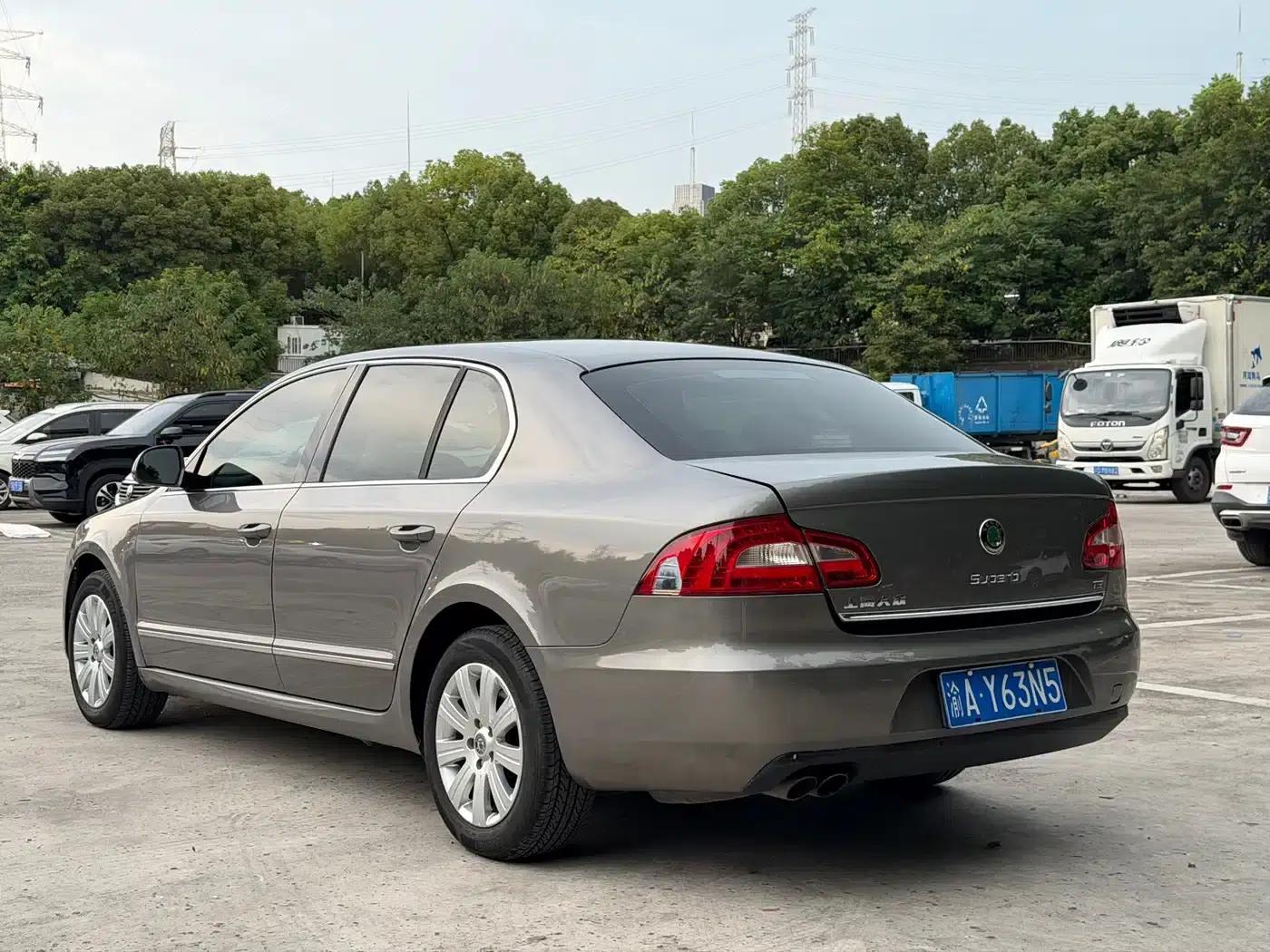 Superb 2009 1.8TSI Automatic Elegance Edition — миниатюра 10