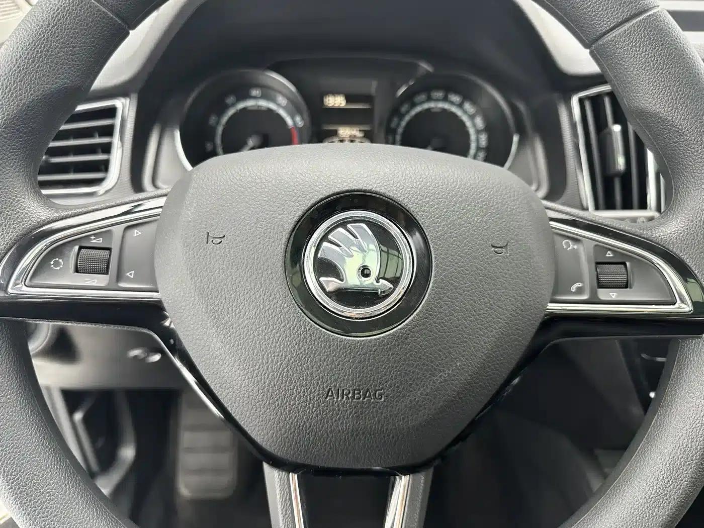 Kamiq 2022 GT 1.5L Automatic Premium Edition — миниатюра 14