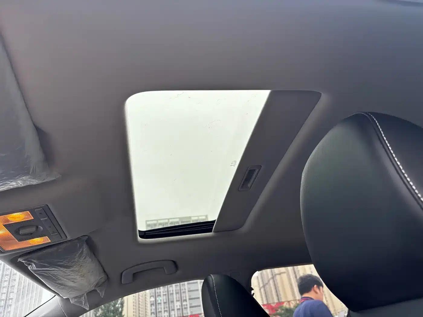 Kamiq 2020 1.5L Automatic Comfort Edition — миниатюра 14