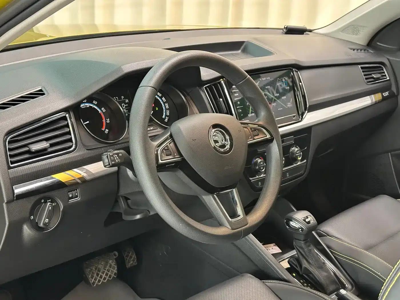 Kamiq 2022 GT 1.5L Automatic Premium Edition — миниатюра 19
