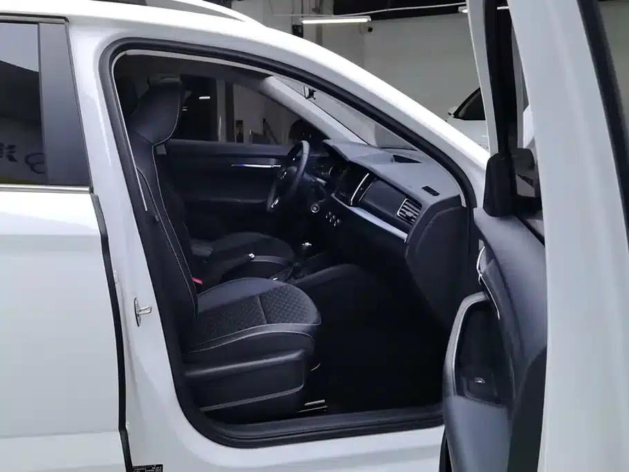 Kamiq 2020 1.5L Automatic Comfort Edition — миниатюра 8