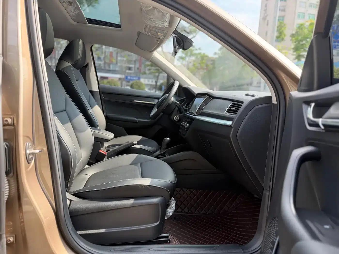 Kamiq 2022 1.5L Automatic Comfort Edition — миниатюра 9