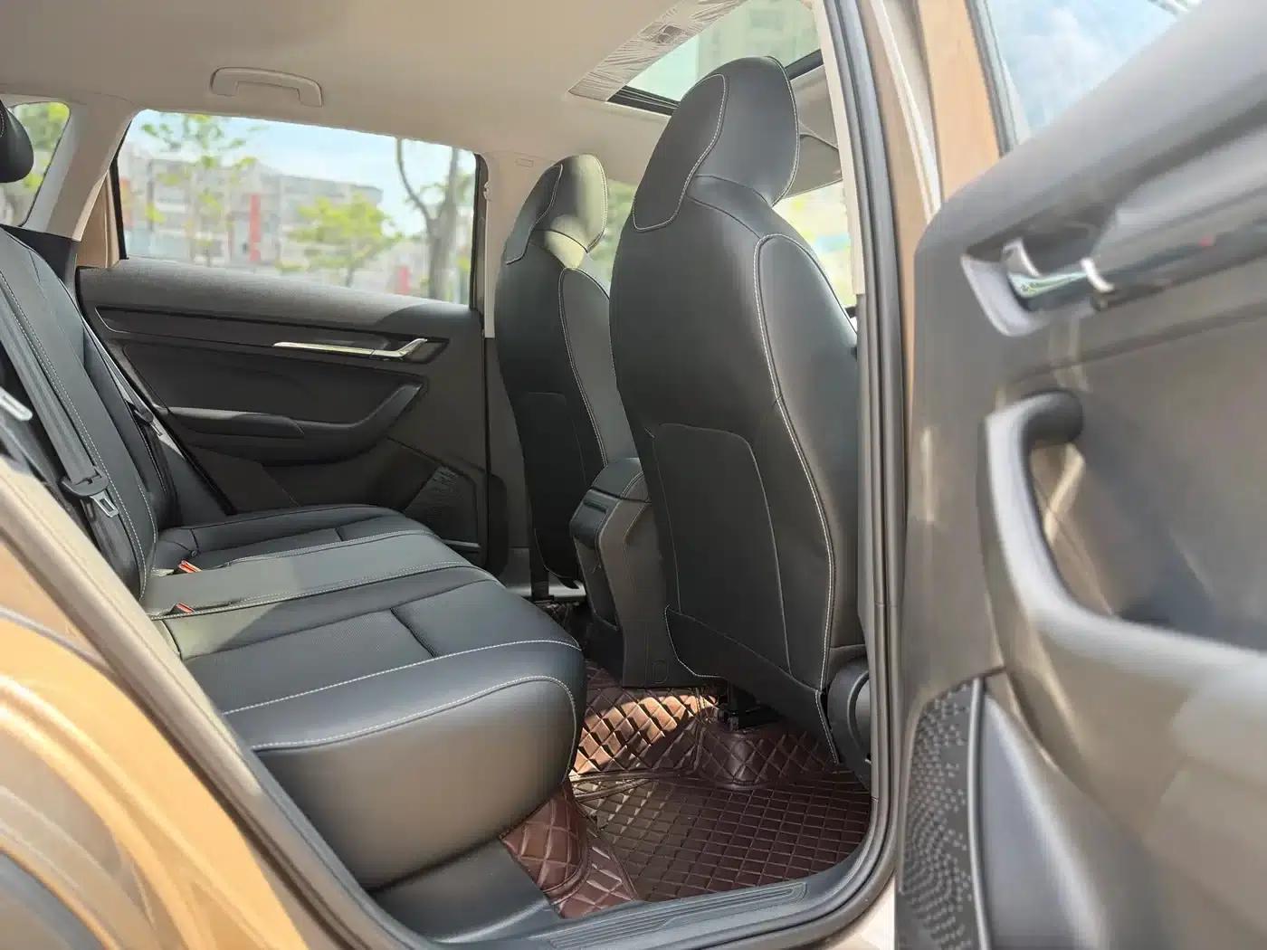 Kamiq 2022 1.5L Automatic Comfort Edition — миниатюра 10