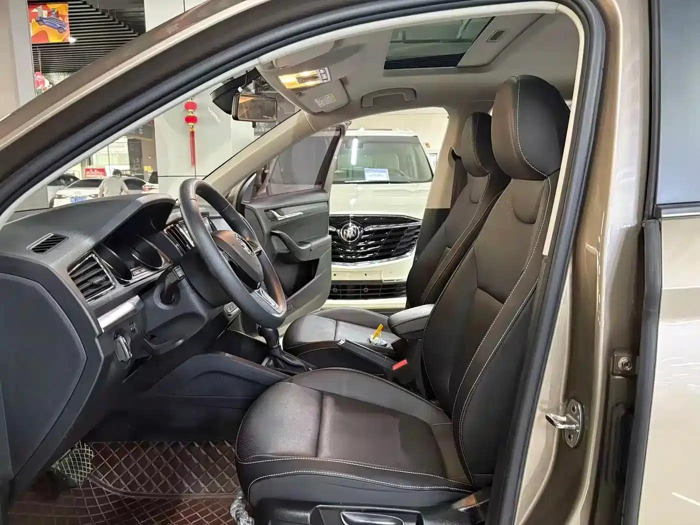 Kamiq 2022 1.5L Automatic Comfort Edition — миниатюра 2