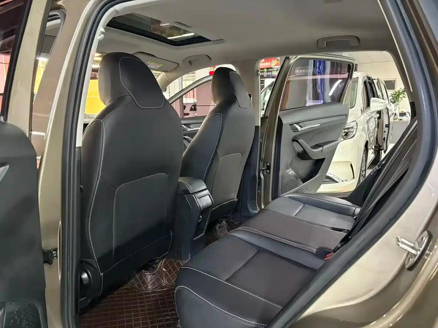 Kamiq 2022 1.5L Automatic Comfort Edition — миниатюра 3