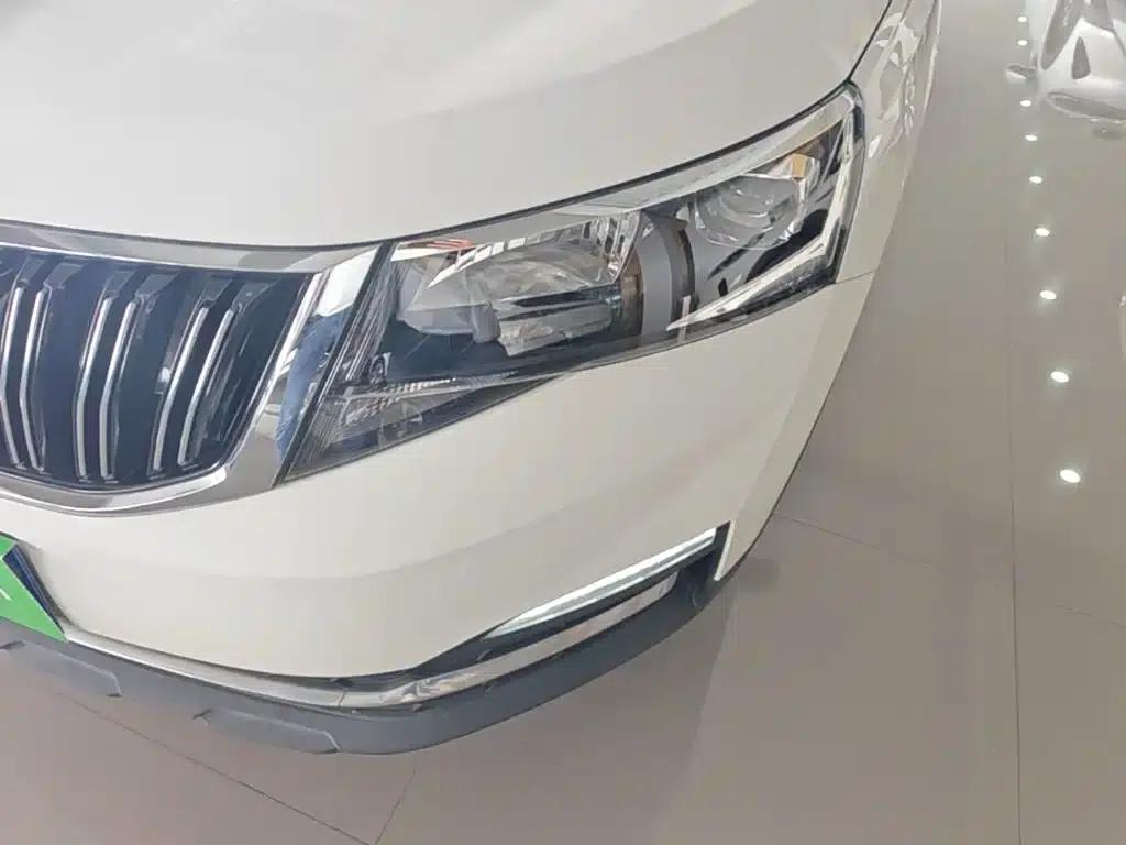 Kamiq 2020 1.5L Automatic Comfort Edition — миниатюра 24