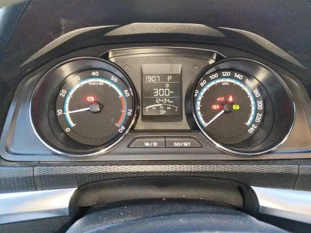 Kamiq 2023 Facelift 1.5L Automatic Comfort Edition — миниатюра 5