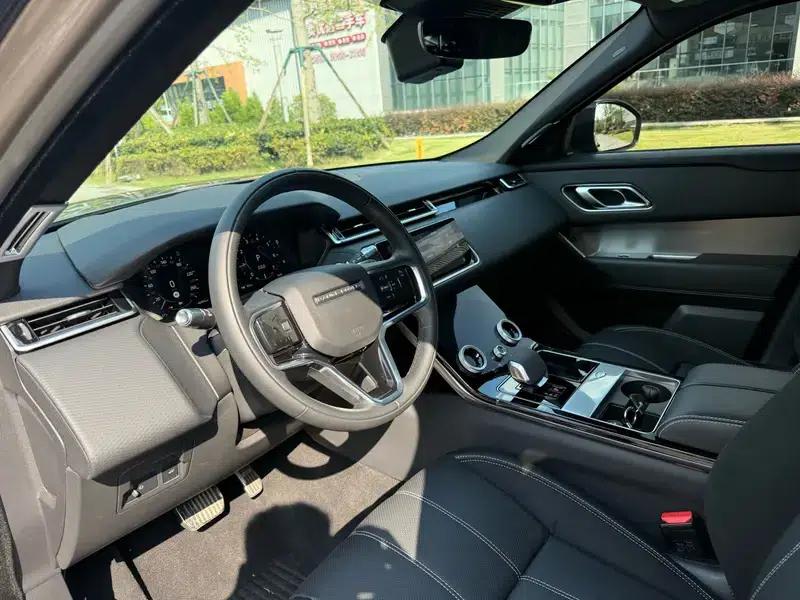 Range Rover Velar 2021 P250 Black Limited Edition — миниатюра 16