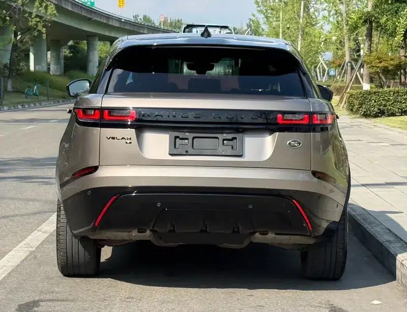 Range Rover Velar 2021 P250 Black Limited Edition — миниатюра 6
