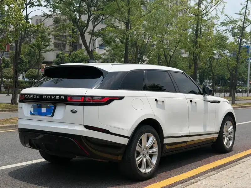 Range Rover Velar 2022 250PS Gold Edition — миниатюра 6