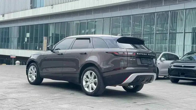 Range Rover Velar 2022 250PS Gold Edition — миниатюра 5