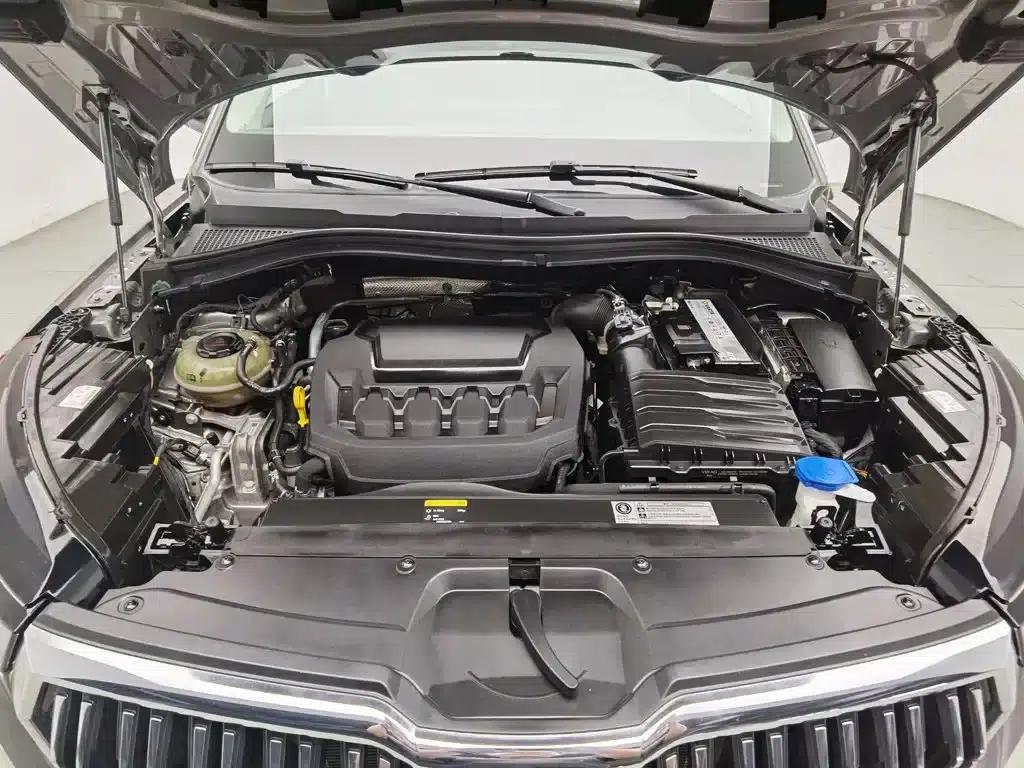 2023 Kodiaq Facelift TSI330 5-seater 2WD Luxury Edition — миниатюра 6