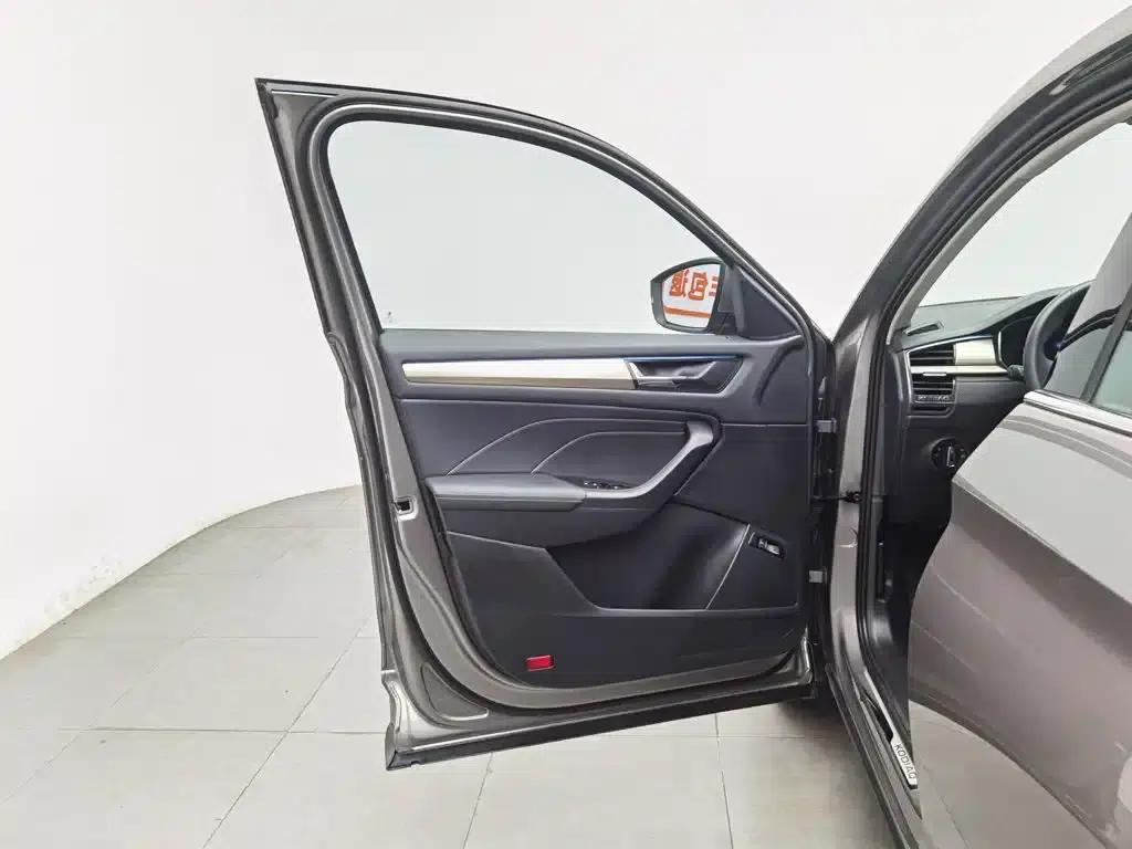 2023 Kodiaq Facelift TSI330 5-seater 2WD Luxury Edition — миниатюра 8