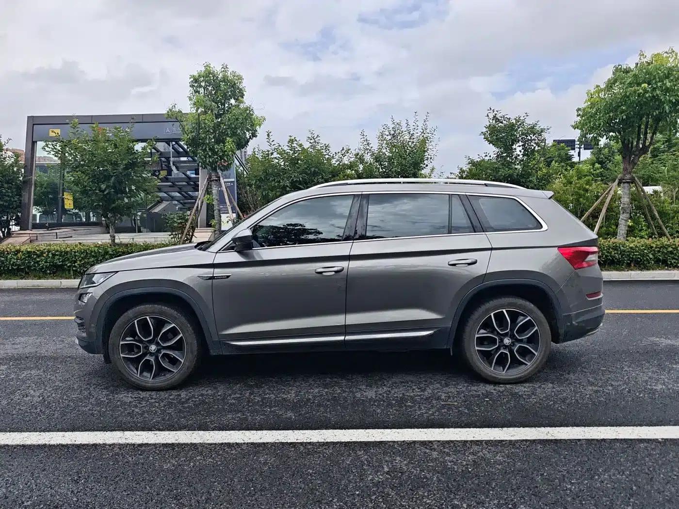 Kodiaq 2019 Facelift TSI380 7-Seater 4WD Flagship Edition (National V Emission Standard) — миниатюра 5