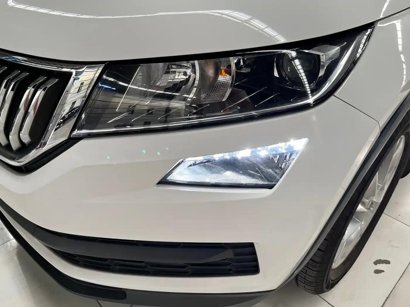 2018 Kodiaq TSI330 5-seater 2WD Comfort Edition — миниатюра 4