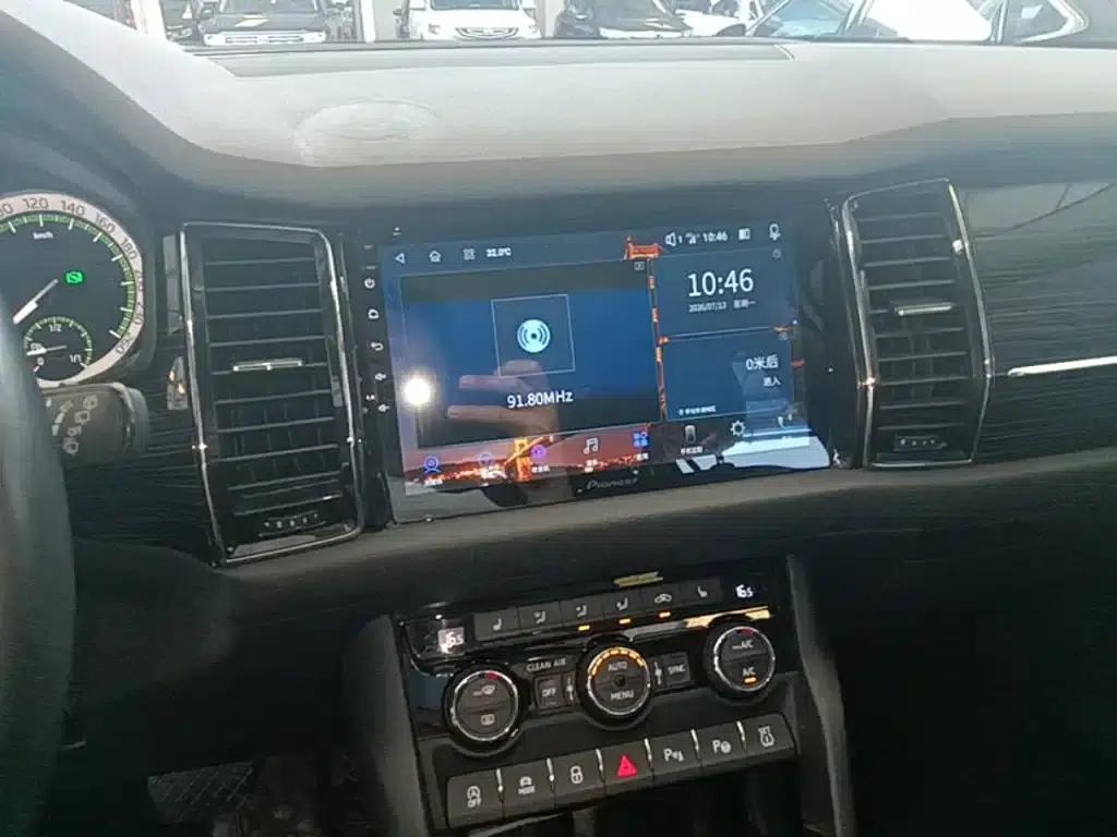 2018 Kodiaq Facelift TSI330 7-Seat 2WD Luxury Technology Edition — миниатюра 13