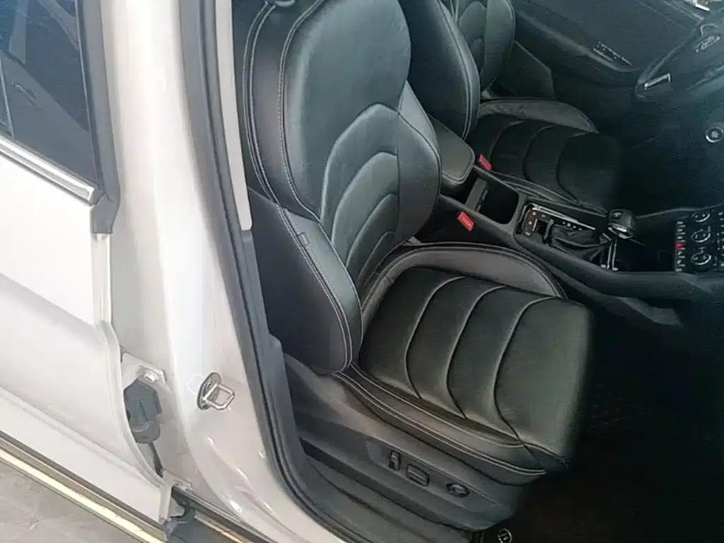 2018 Kodiaq Facelift TSI330 7-Seat 2WD Luxury Technology Edition — миниатюра 25