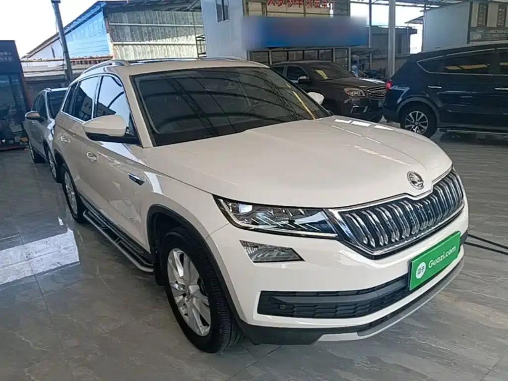 2018 Kodiaq Facelift TSI330 7-Seat 2WD Luxury Technology Edition — миниатюра 4
