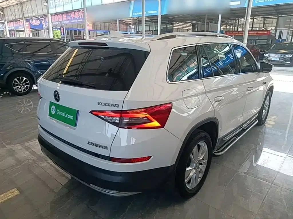 2018 Kodiaq Facelift TSI330 7-Seat 2WD Luxury Technology Edition — миниатюра 7